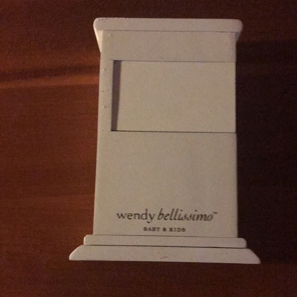 Wendy Bellissimo Cream colored clock with pink rabbit. also decorative piece. - Picture 4 of 4